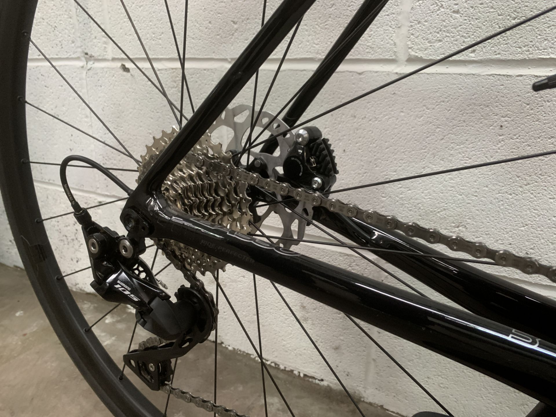 Basso Venta 'Carbon' Bicycle. RRP £2599 - Bild 6 aus 11