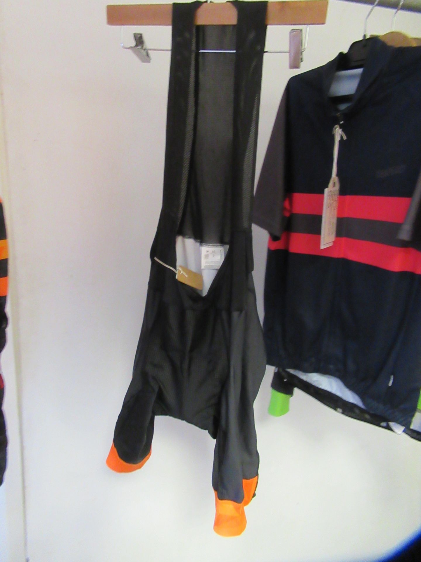 M Male Cycling Clothes - Image 4 of 8