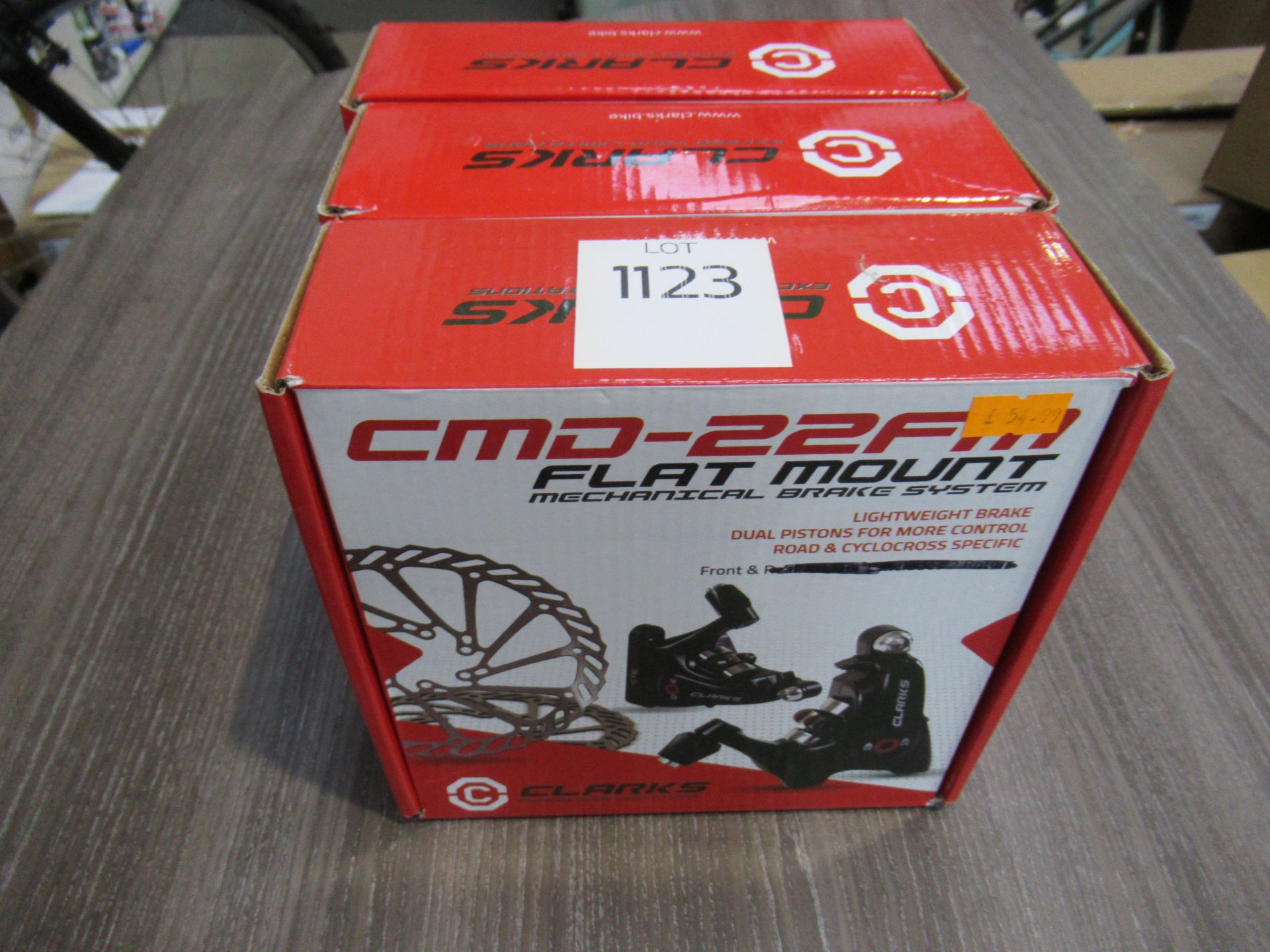 3 x Clarks CMD-22FM Flat Mount Mechanical Brake systems - 1 x missing rear set (RRP£54.99) 2 x compl
