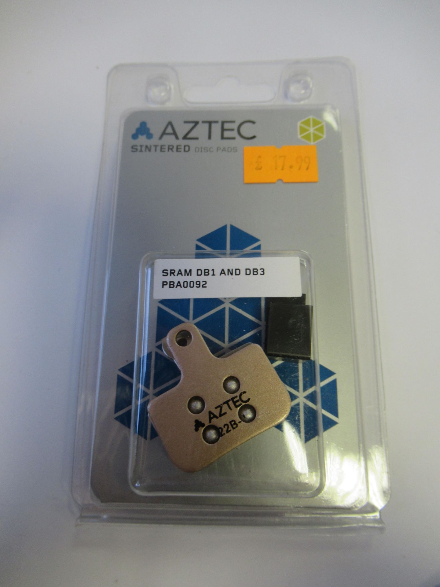 Aztec Sintered Disc Pads, (2x for Sram DBL & DB3; 1x for Magura MT Single Piston; 1x for Hayes So1e/ - Bild 2 aus 13