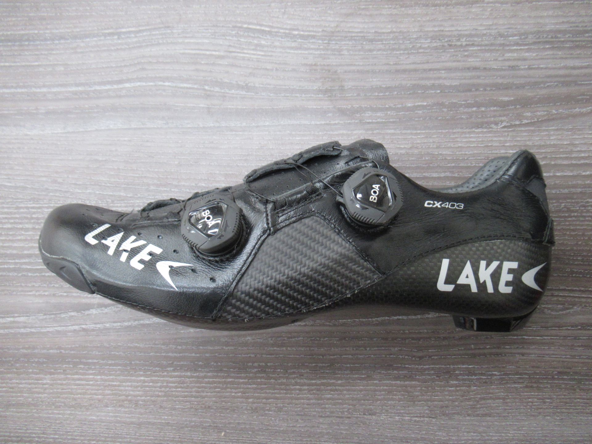 Pair of Lake CX403 cycling shoes (black/silver) - boxed EU size 43.5 (RRP£425)