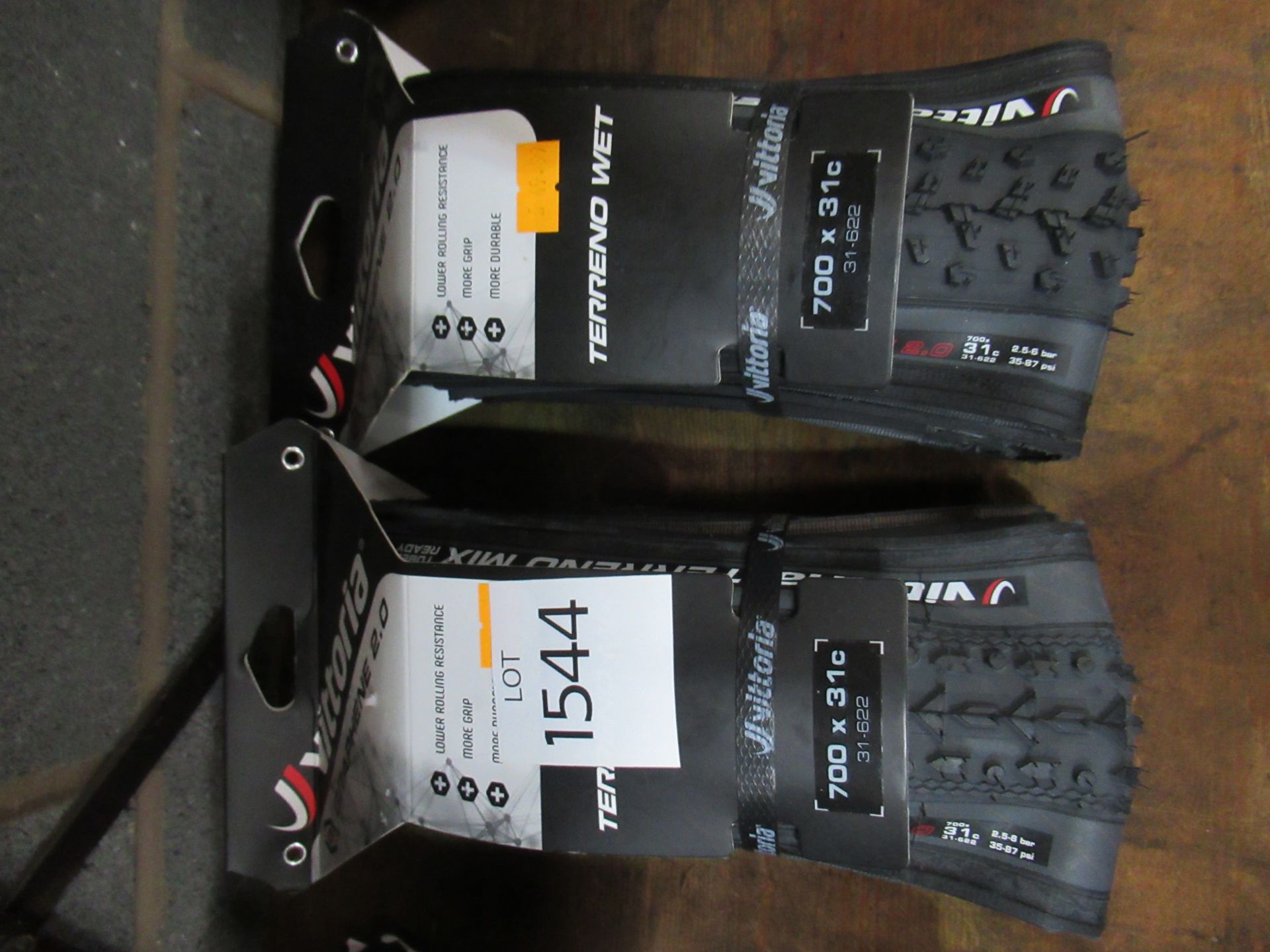 4 x Vittoria Terreno Mix 700x31c tyres (RRP£49.99 each) - Image 2 of 3