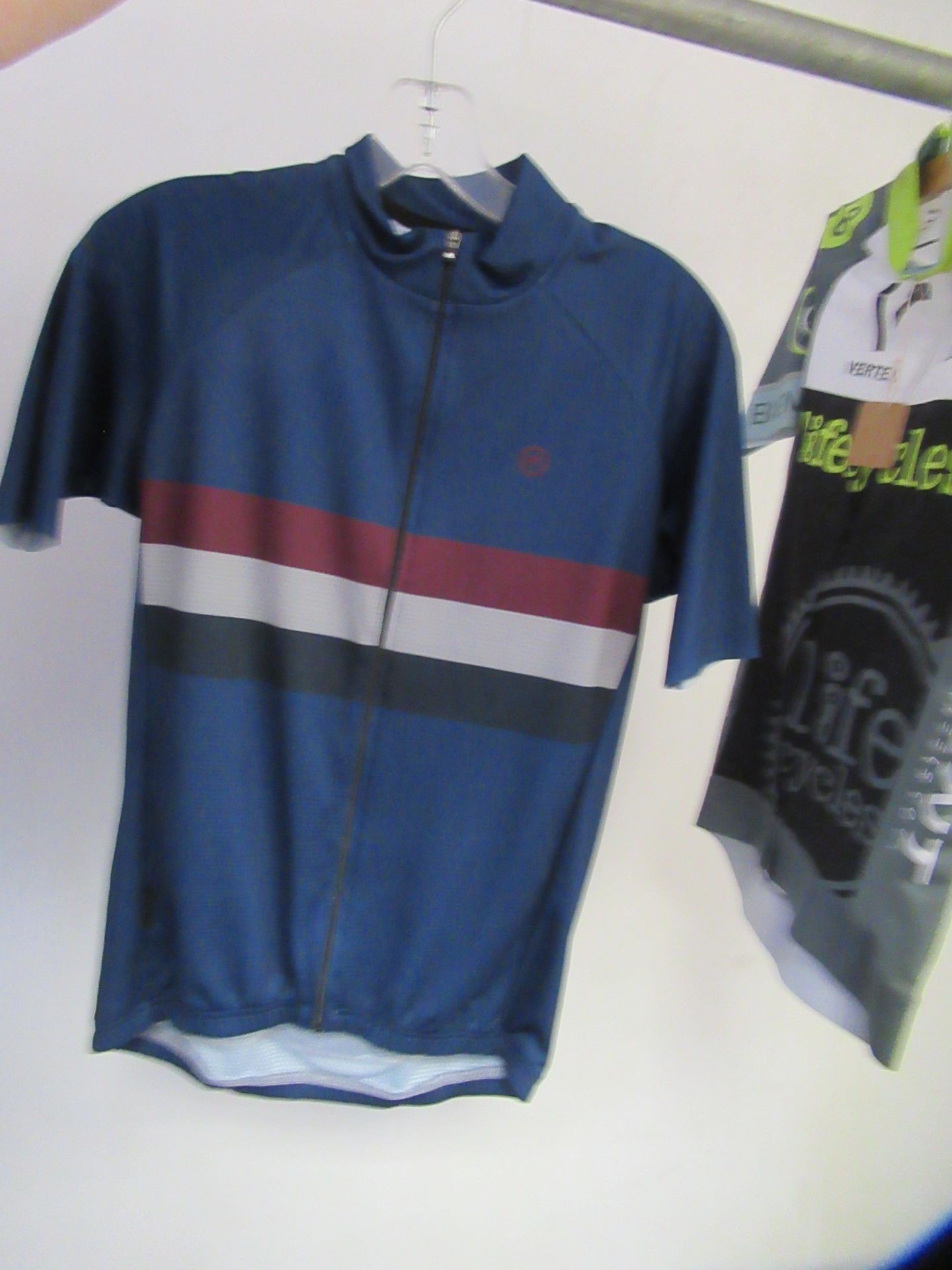 M Male Cycling Clothes - Image 5 of 6