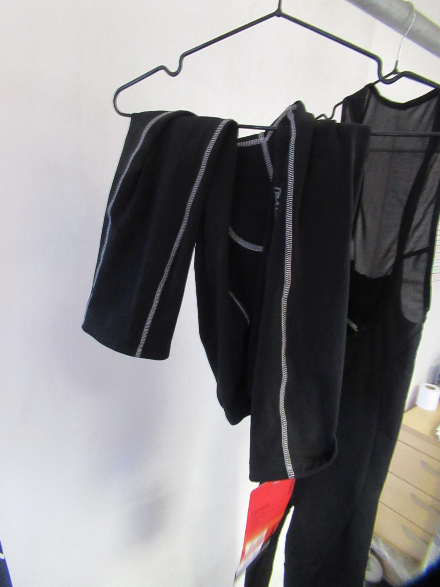 S Male Cycling Clothes - Image 3 of 4