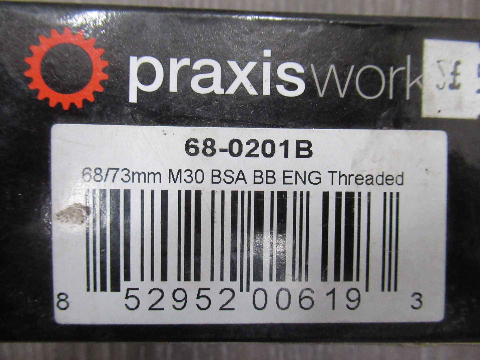 3 x Praxisworks 68/73mm threaded bottom brackets (RRP£59.99 each) and 1 x 90/92 MTB bottom bracket ( - Image 4 of 5