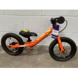 Squish Orange 12 bicycle