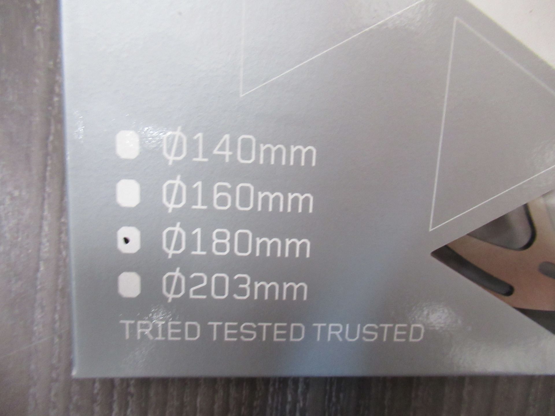 6 x Aztec Centre Lock Rotor's: 2 x 160mm (RRP£28.99 each); 3 x 180mm (RRP£32.99) and 1 x 203mm (RRP£ - Image 7 of 13