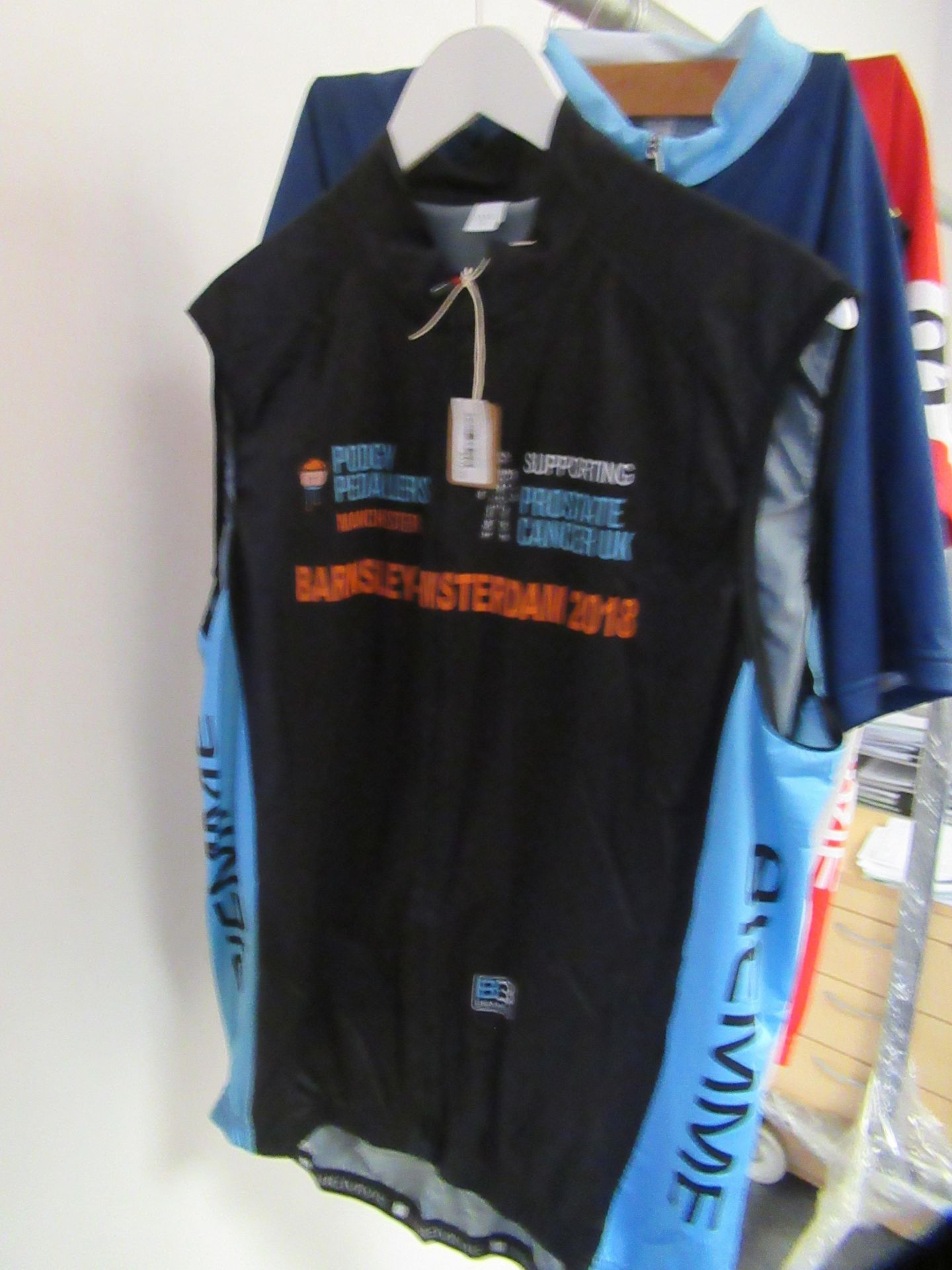 Male Cycling Clothes - Image 3 of 6