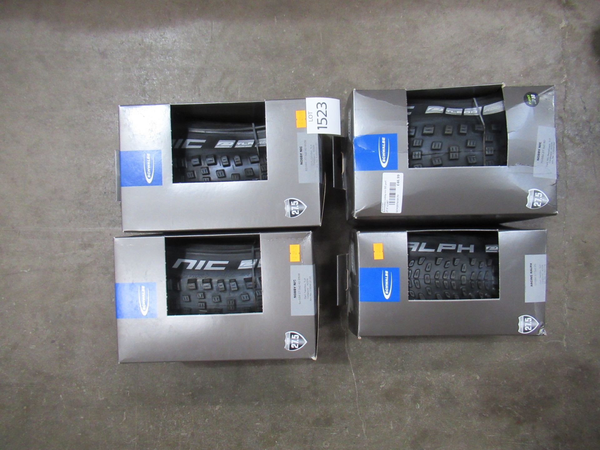 4 x Schwalbe tyres: 3 x Nobby Nic - 2 x 27.5x2.40 (RRP£33.99 each); 1 x 27.5x2.80 (RRP£46.99) - 1 x