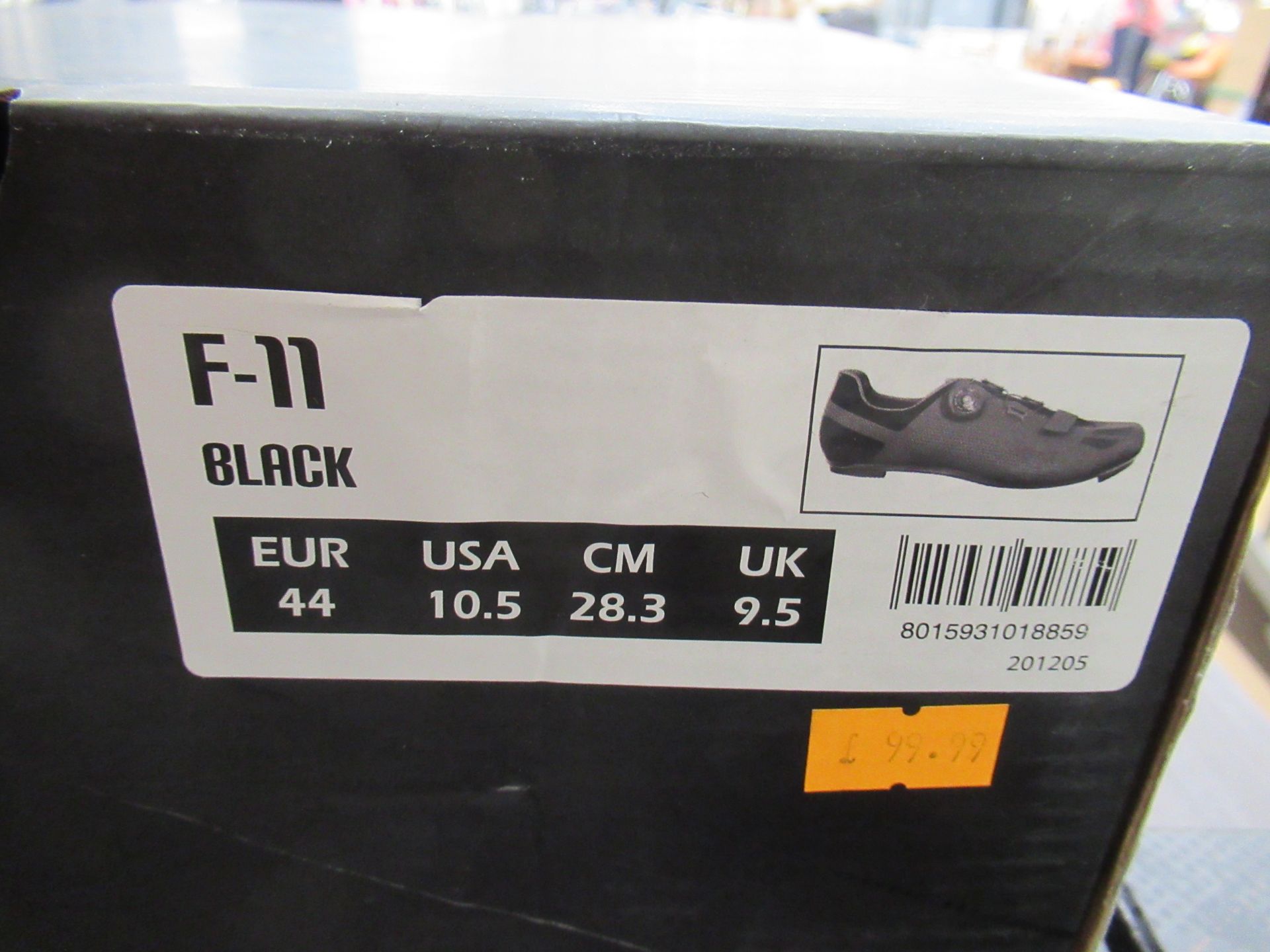 3 x Pairs of FLR cycling shoes - 1 x Bushmaster boxed EU size 41 (RRP£79.99); 1 x F-11 boxed EU size - Image 5 of 10