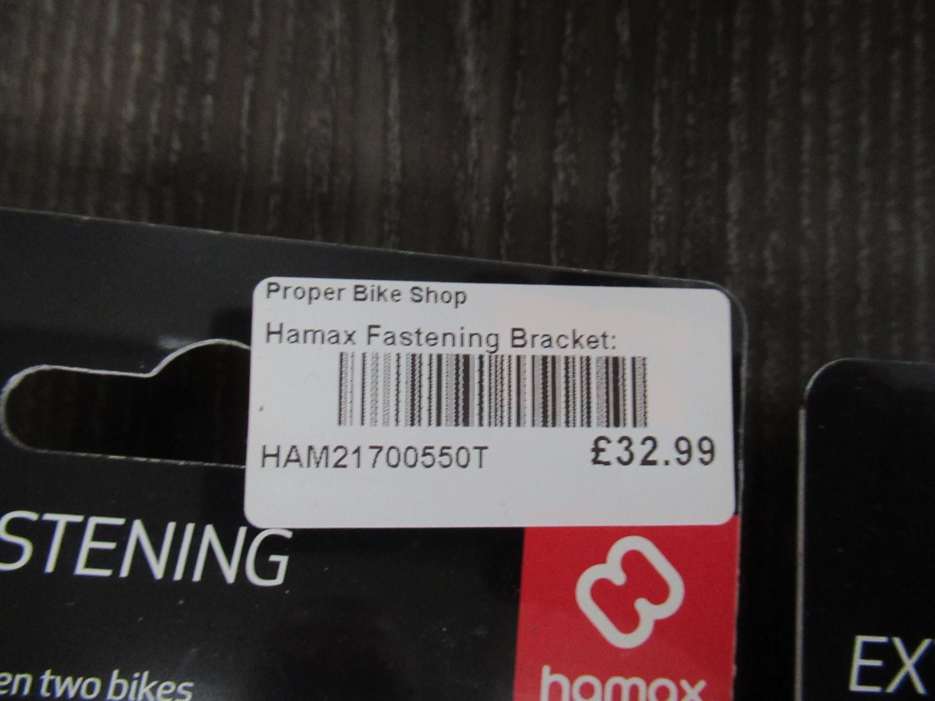 6 x Hamax fastening brackets - 3 x Lockable (RRP£37.99 each) and 3 x Extra (RRP32.99 each) - Bild 2 aus 7