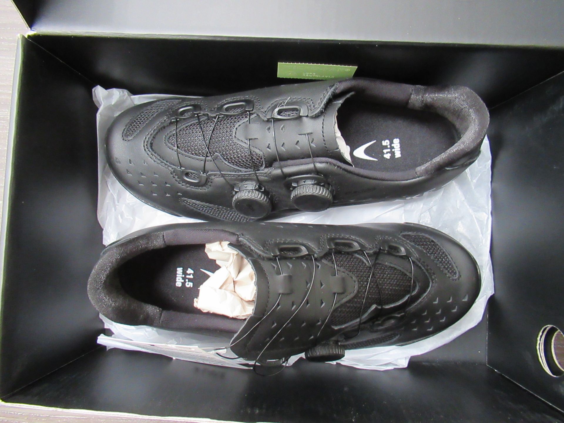 Pair of Lake CX238-X cycling shoes (black/black) - boxed EU size 41.5 (RRP£270) - Image 4 of 4