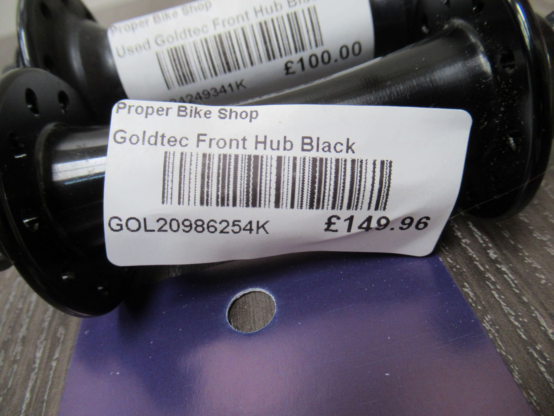 Used GoldTec Front Hub (RRP£100) and another Goldtech Front Hub (RRP149.96) - Image 2 of 3