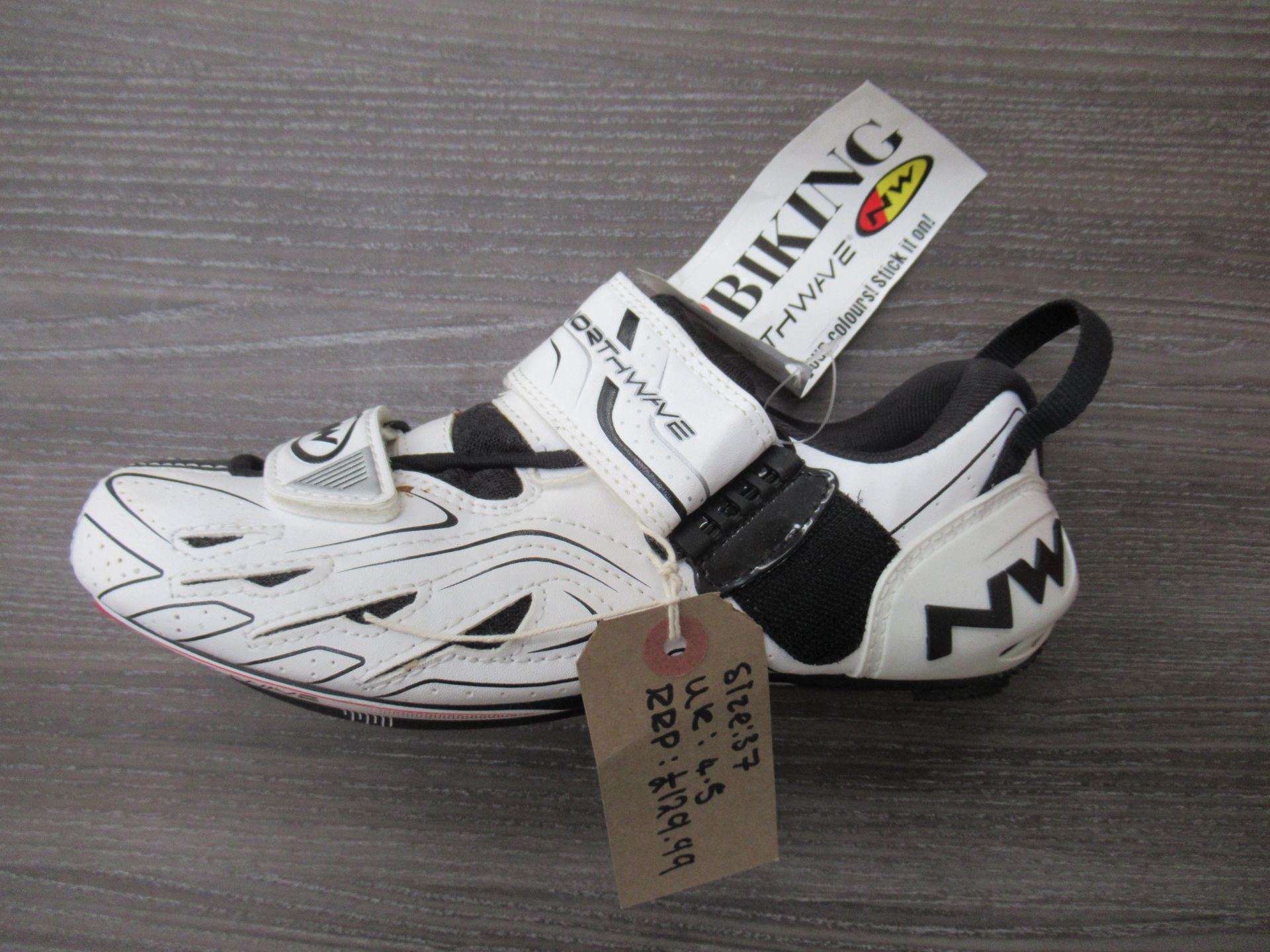 Pair of Northwave Tribute cycling shoes (white/black) - boxed EU size 37 (RRP£129.99)