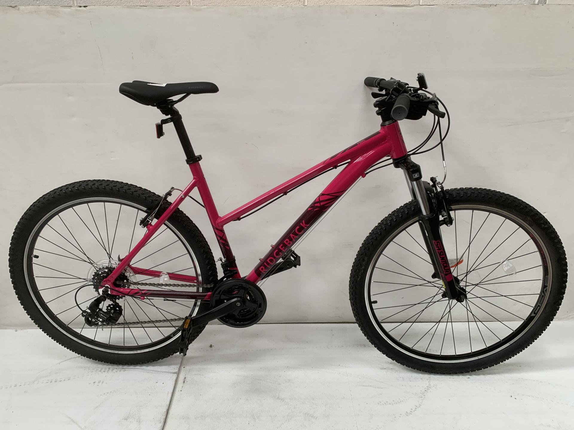 Ridgeback Terrain 2 'Pink' 19" Bicycle. RRP £429