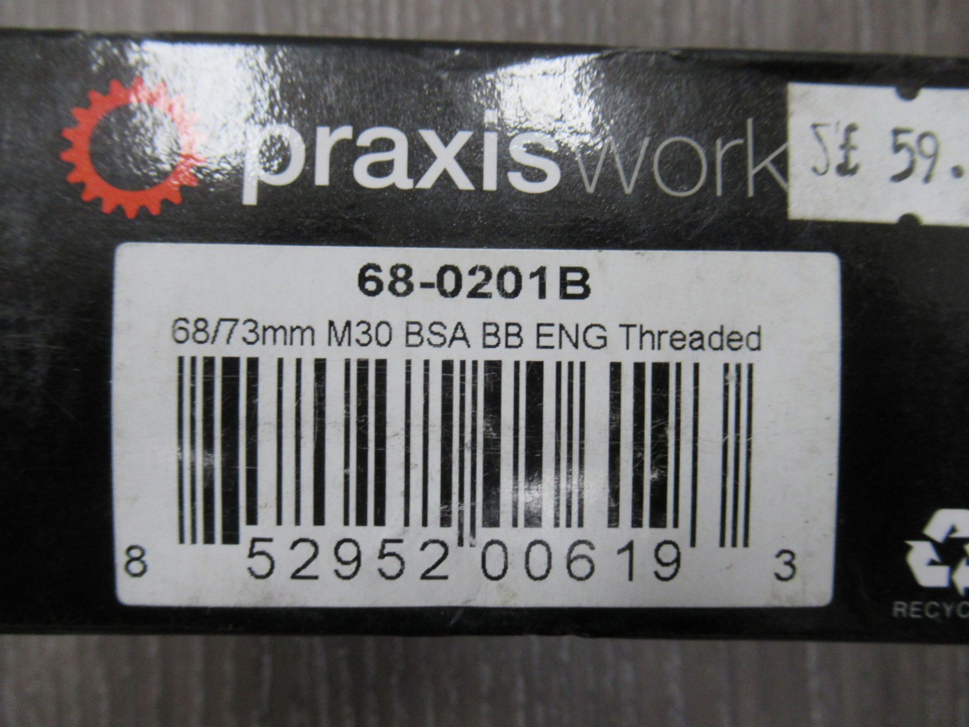 3 x Praxisworks 68/73mm threaded bottom brackets (RRP£59.99 each) and 1 x 90/92 MTB bottom bracket ( - Image 2 of 5