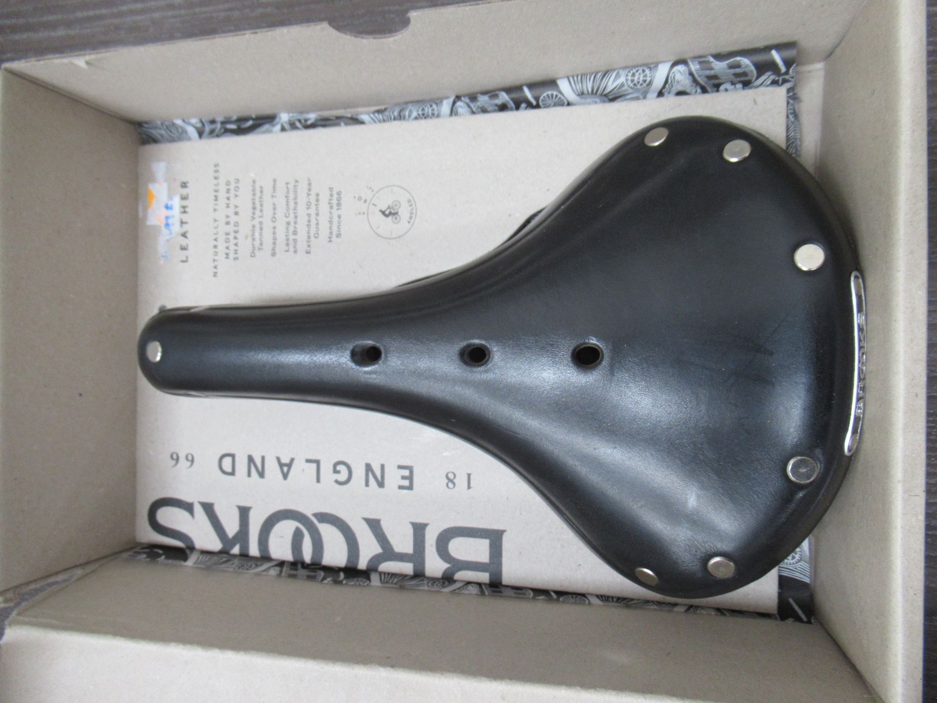 Brooks B17 Saddle - Black - Boxed (RRP£134.99)