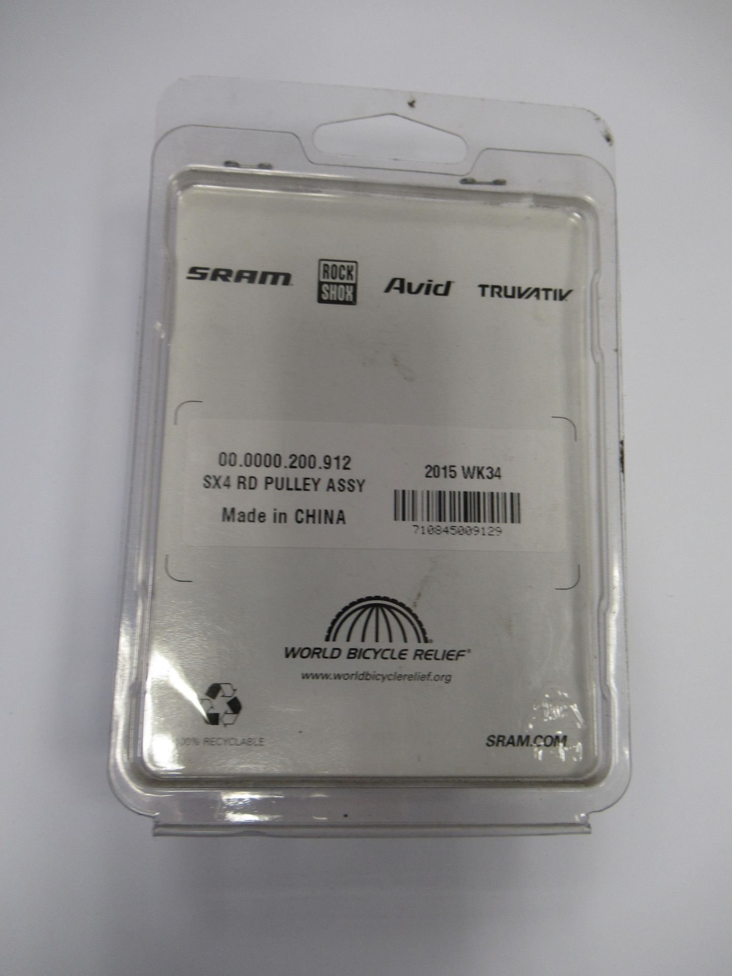 Sram Bicycle Parts to include 2x Small Sintered Copper Heavy Duty Disc Brake Pads, RRP £25 each; 3x - Image 9 of 17