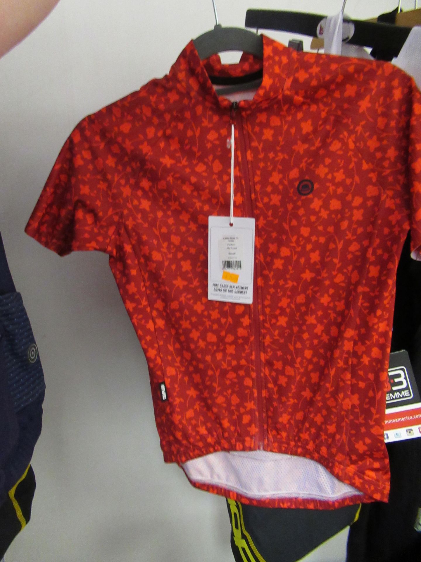 XS/S Womens Cycling Clothes - Image 5 of 10