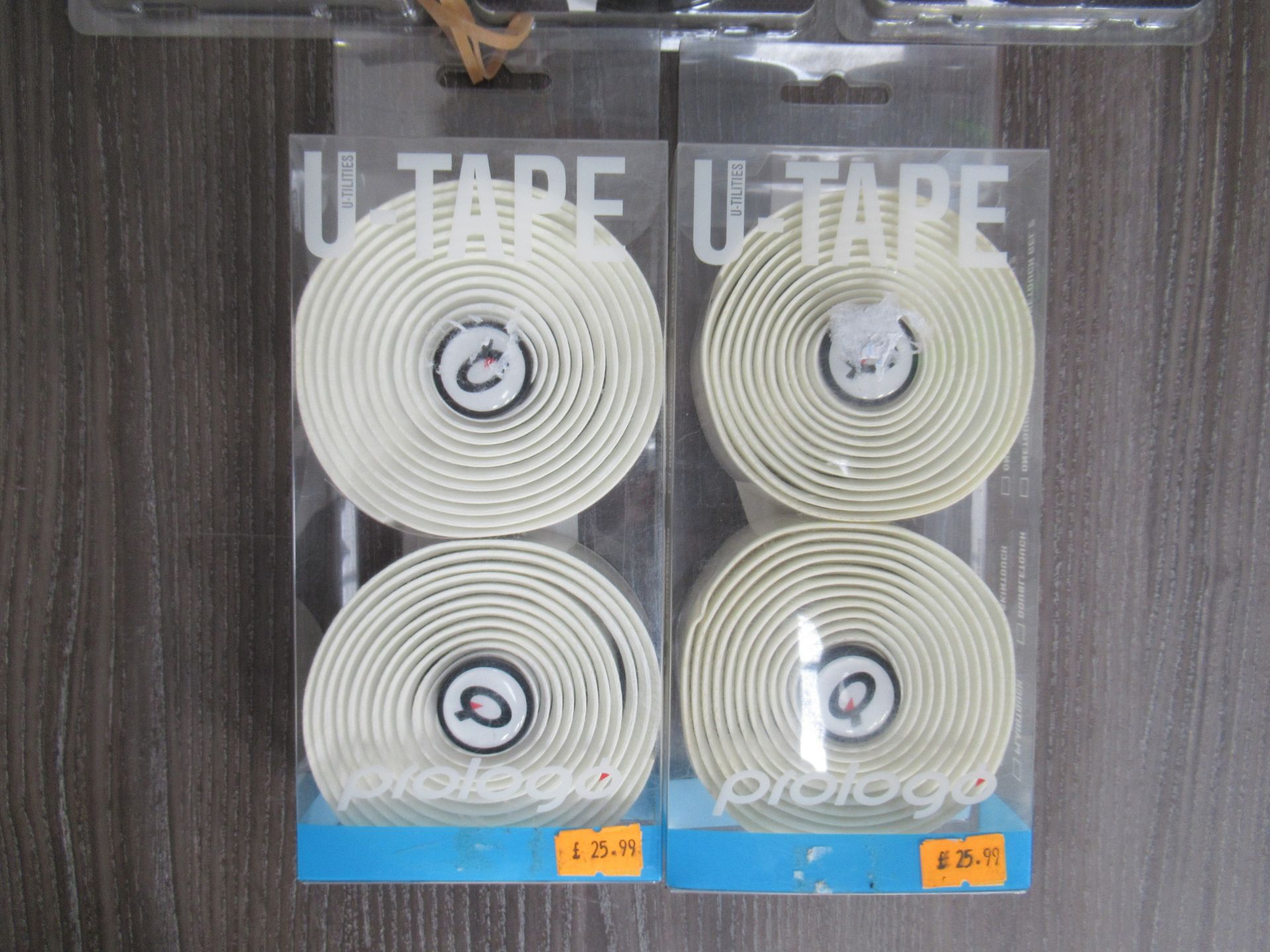 3 x Lizard Skins (RRP£29.99 each) and 2 x ProLogo handle bar tape (RRP£25.99 each) - Image 3 of 3