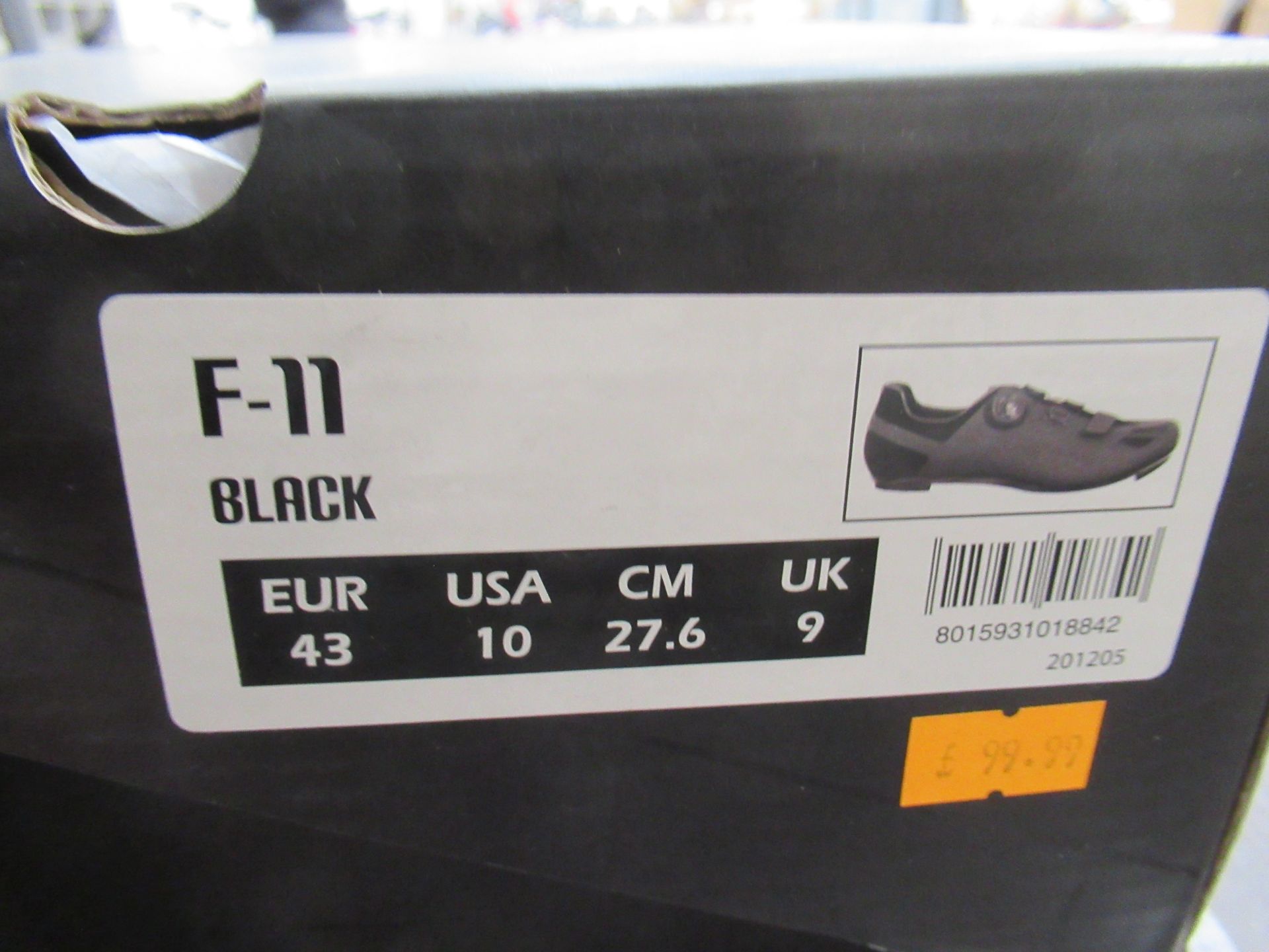 2 x Pairs of FLR cycling shoes - 1 x F-11 boxed EU size 43 (RRP£99.99) and 1 x F-35 III boxed EU siz - Image 2 of 7
