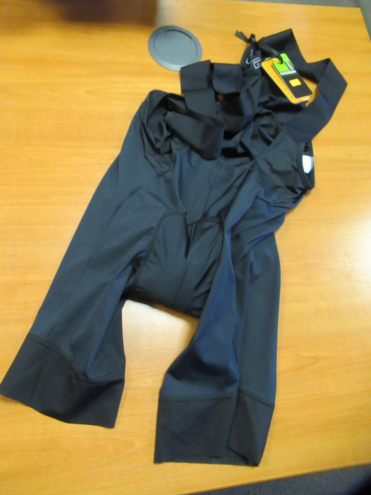 XXL Male Cycling Clothes - Image 2 of 4