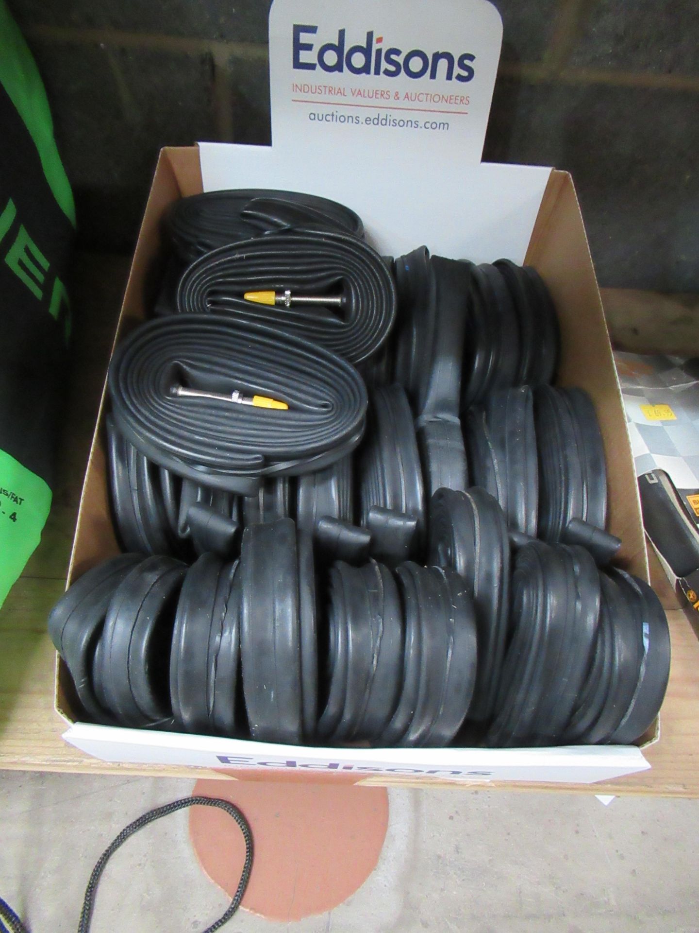 Assorted cycling inner tubes - Image 3 of 4