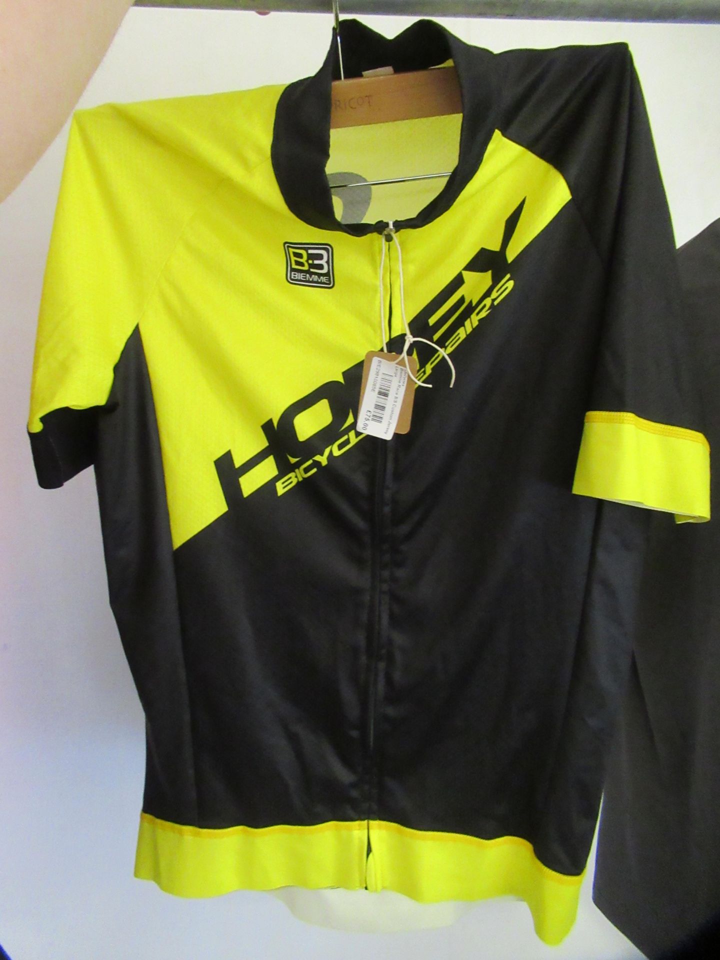 L Male Cycling Clothes - Image 5 of 6