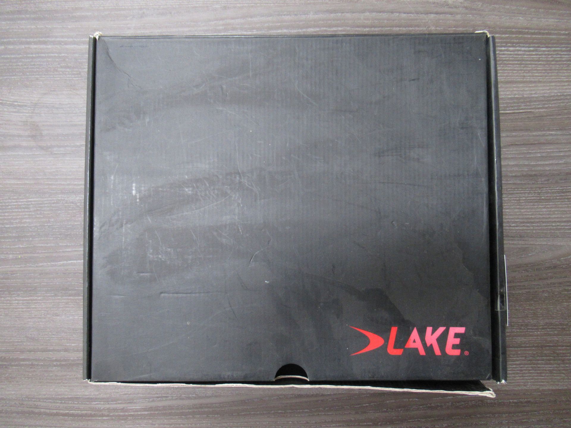 Pair of Lake MXZ304 cycling shoes (black/white) - boxed EU size 44 (RRP£265) - Image 2 of 4