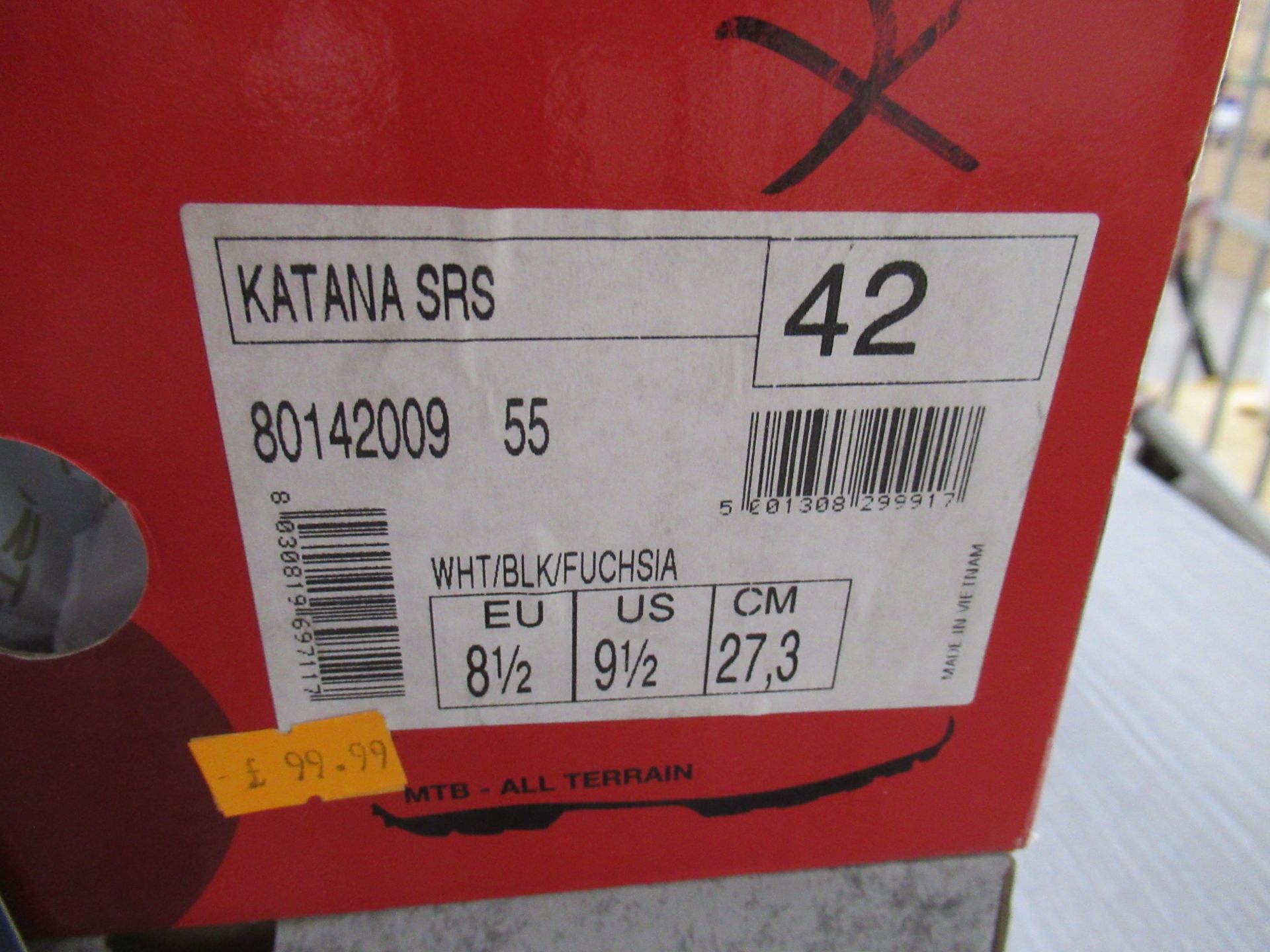 2 x Pairs of cycling shoes: 1 x Northwave Katana SRS boxed EU size 42 (RRP£99.99) and 1 x FLR F-35 I - Image 2 of 7