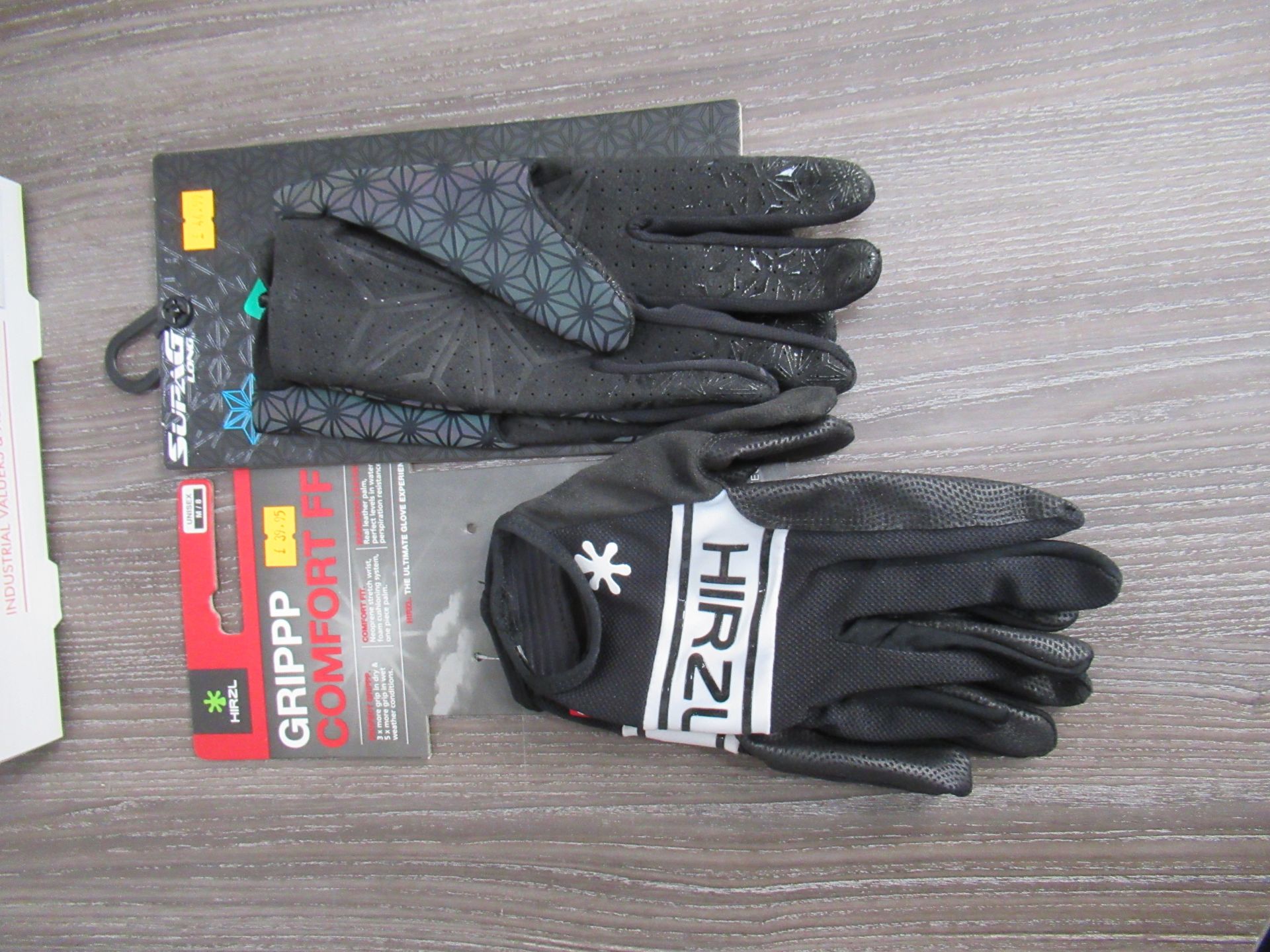 4 x pairs of M sized Gloves - 3 x HIRZL Comfort FF (RRP£39.95 each) and 1 x Suprag Clarino (RRP£44.9 - Image 2 of 2