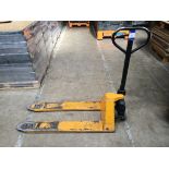 Unknown low Profile 2,000kg capacity pallet truck