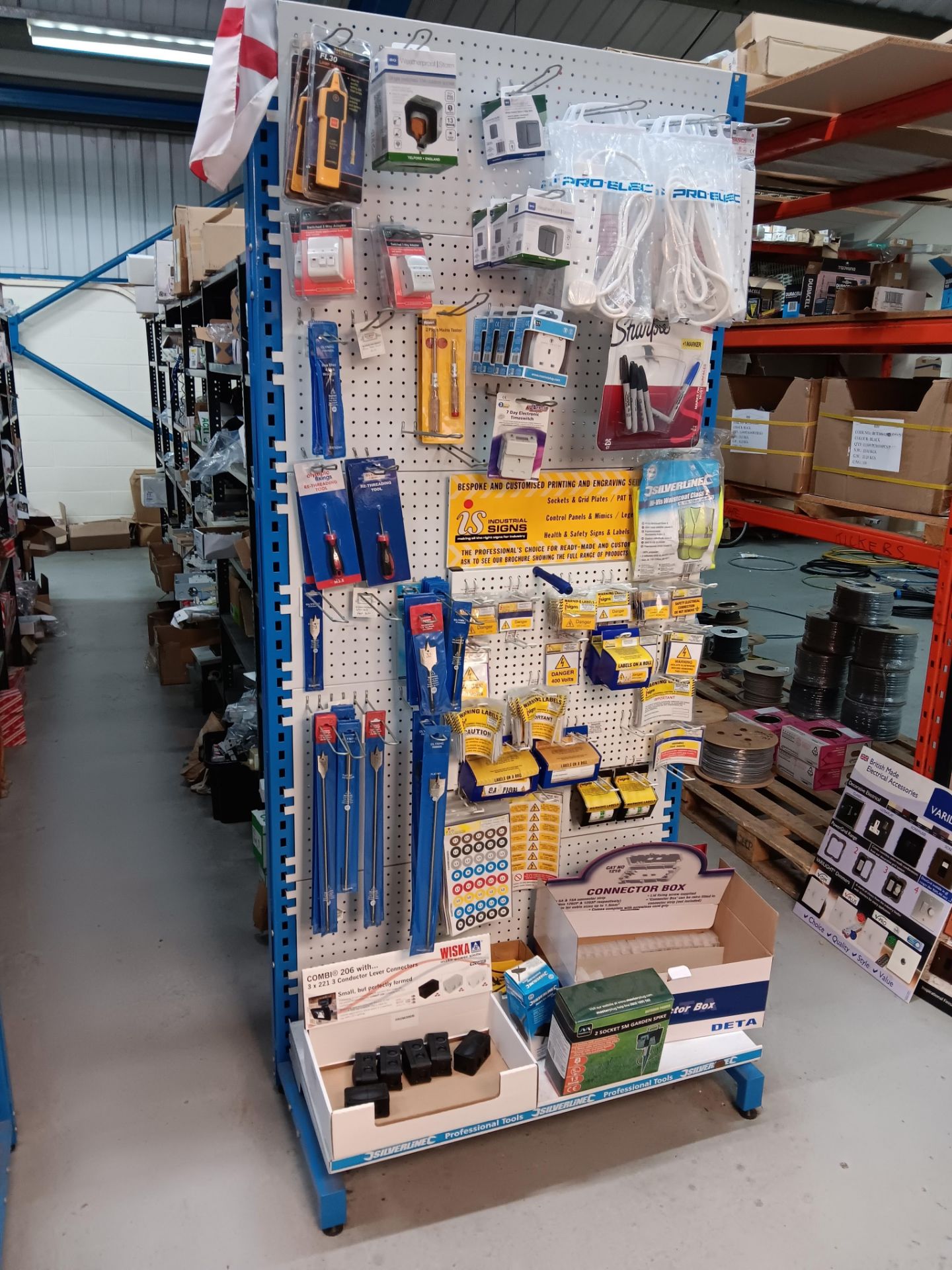 Large Quantity of Electrical Supplies Stock Including Assorted Cable, Conduit & Fittings, Wiring - Image 23 of 31