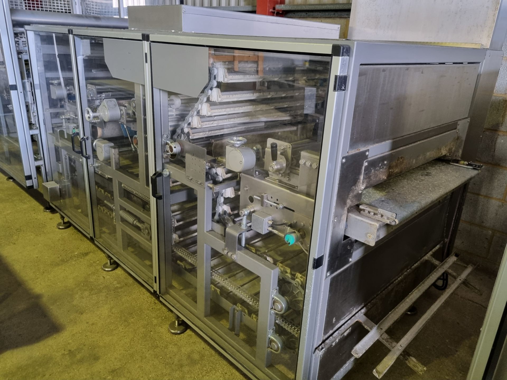 2013 Werner Pfleiderer Baguette and roll plant. F/N: 268548. WP Multimatic Divider Type MUSG. WP 5 - Image 5 of 9