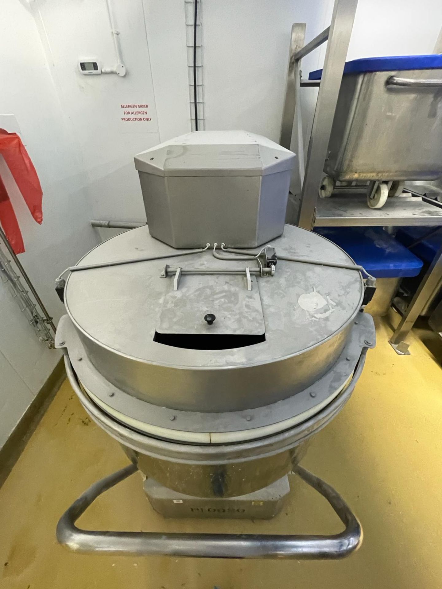 Turri Spiral Mixer x 200 Litre bowls, Bowl 900 x 500 mm, Dimensions approx. 1000 x 1900 x 1500 - Image 4 of 15