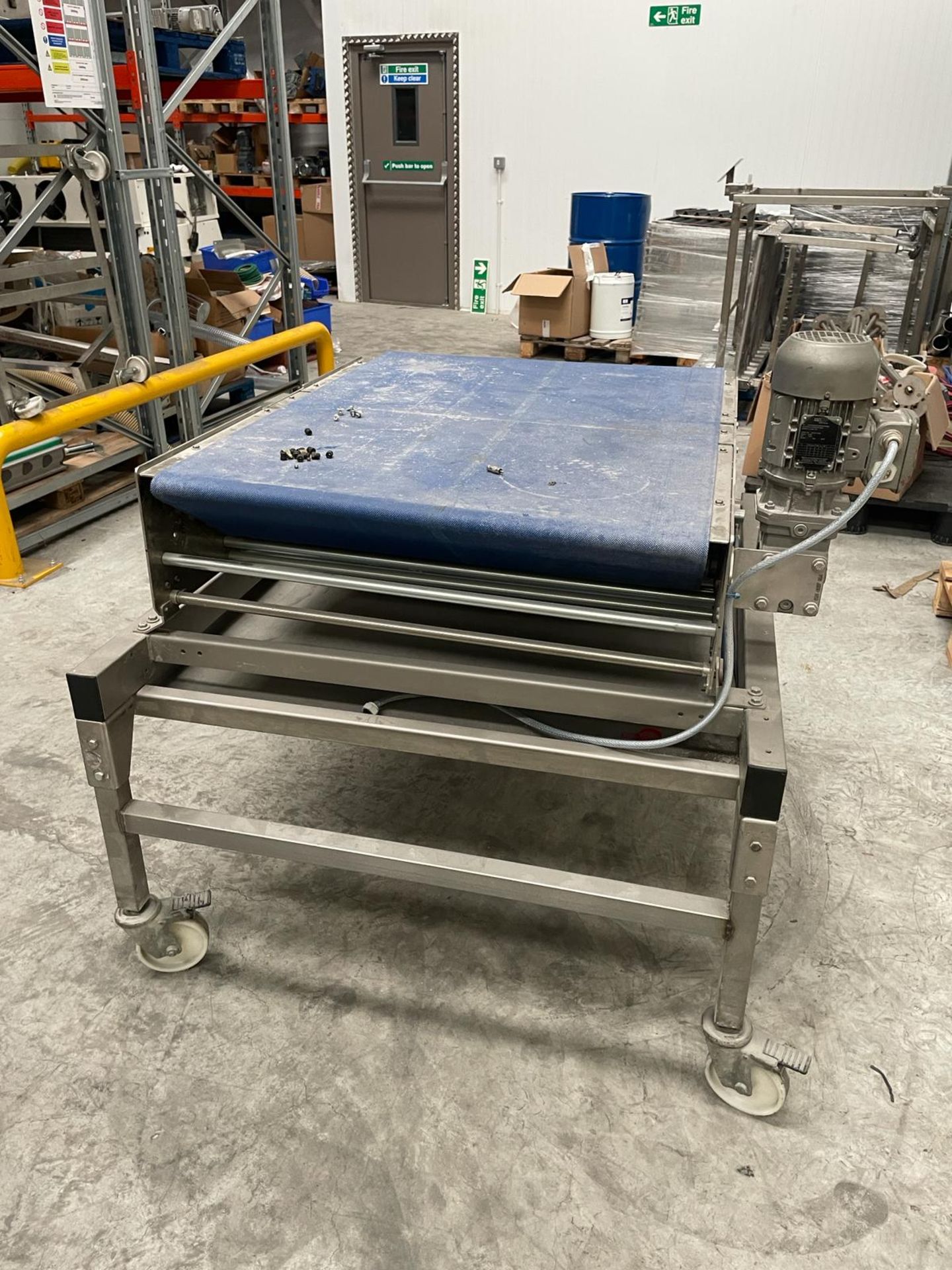 Stainless Steel Motor Driven Conveyor. Belt 1100 x 800 mm mobile with a catch tray. 1100 x 1300 mm - Image 10 of 11