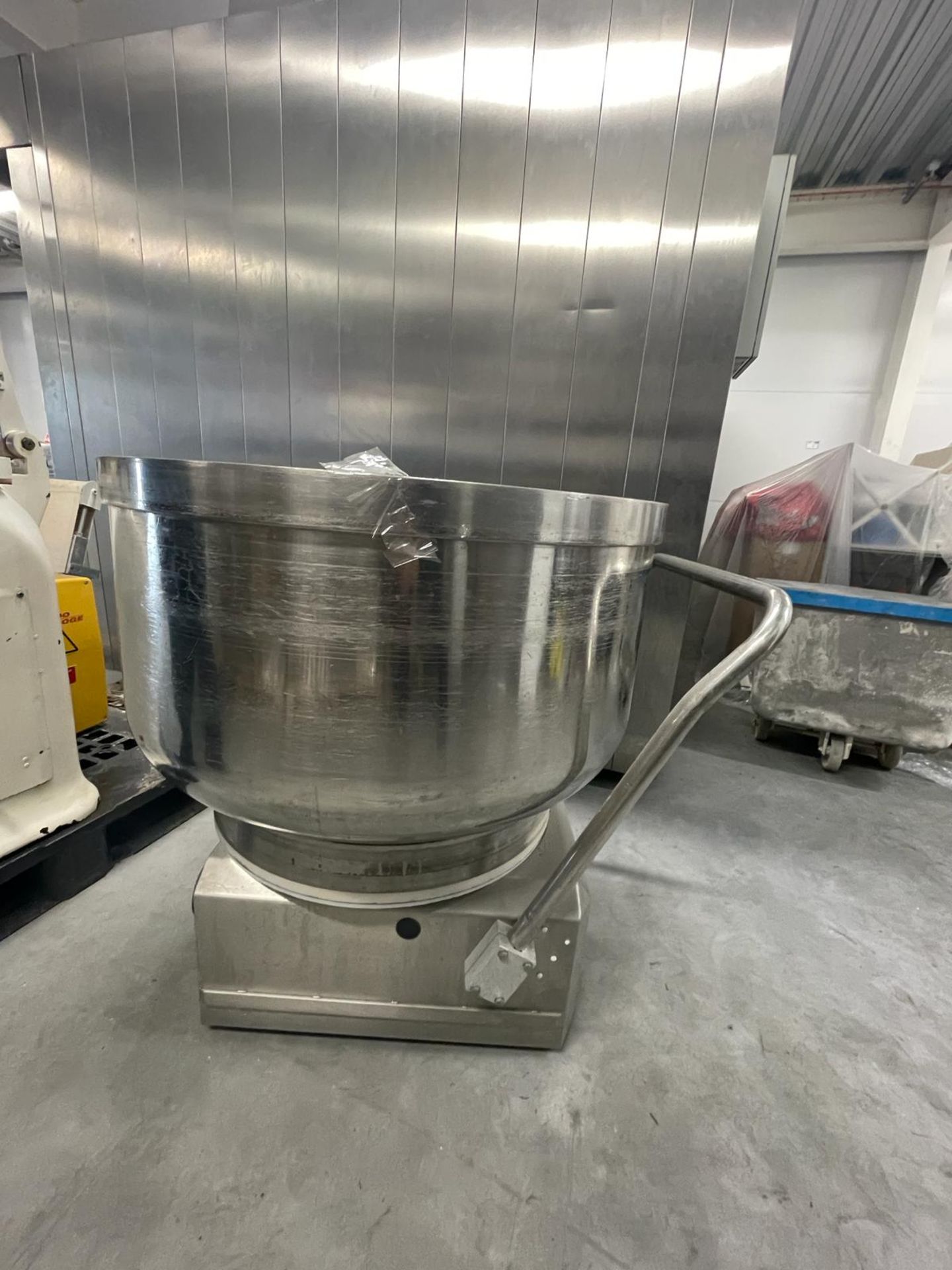 Turri Spiral Mixer x 200 Litre bowls, Bowl 900 x 500 mm, Dimensions approx. 1000 x 1900 x 1500 - Image 13 of 15