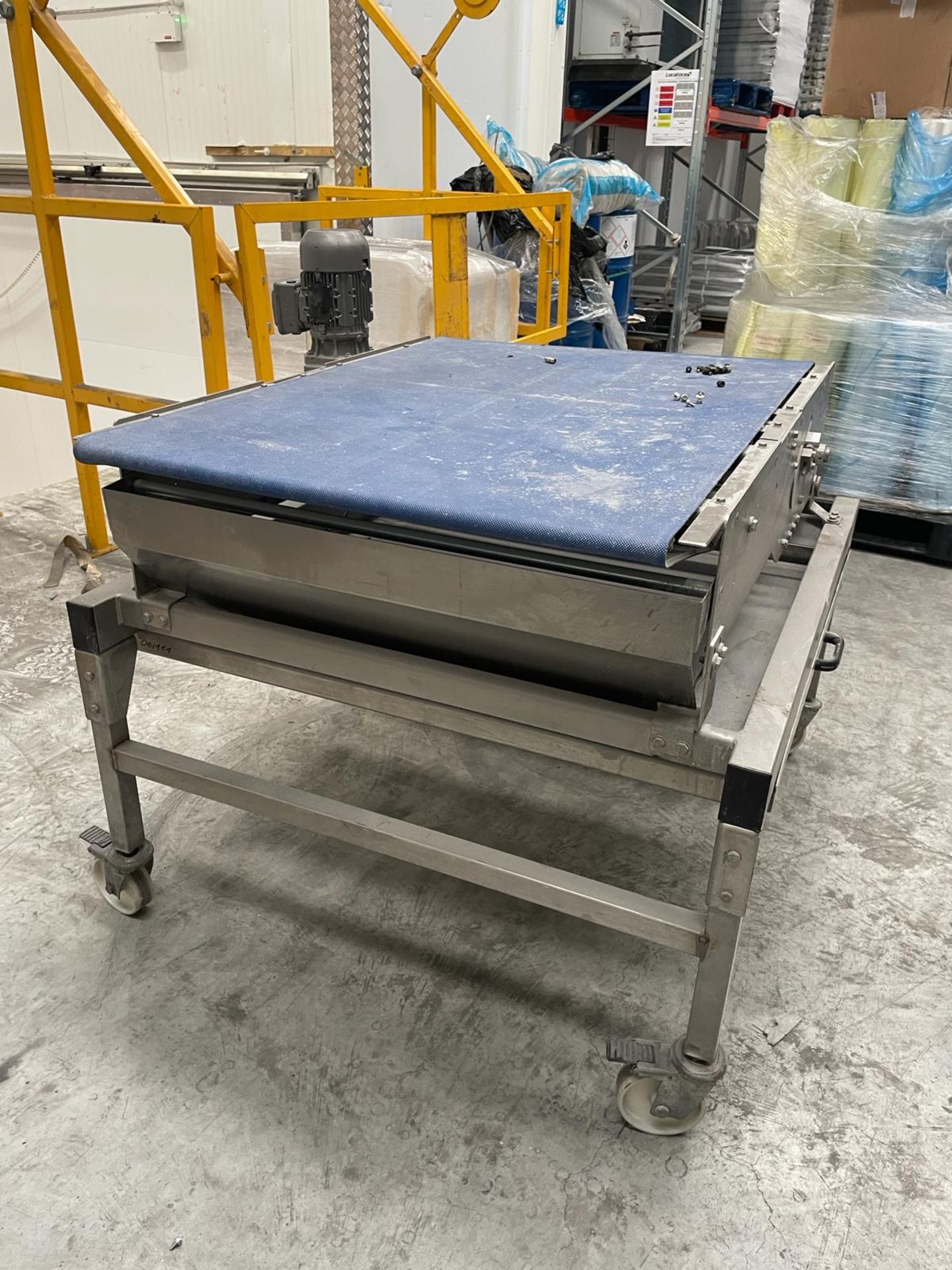Stainless Steel Motor Driven Conveyor. Belt 1100 x 800 mm mobile with a catch tray. 1100 x 1300 mm - Image 7 of 11
