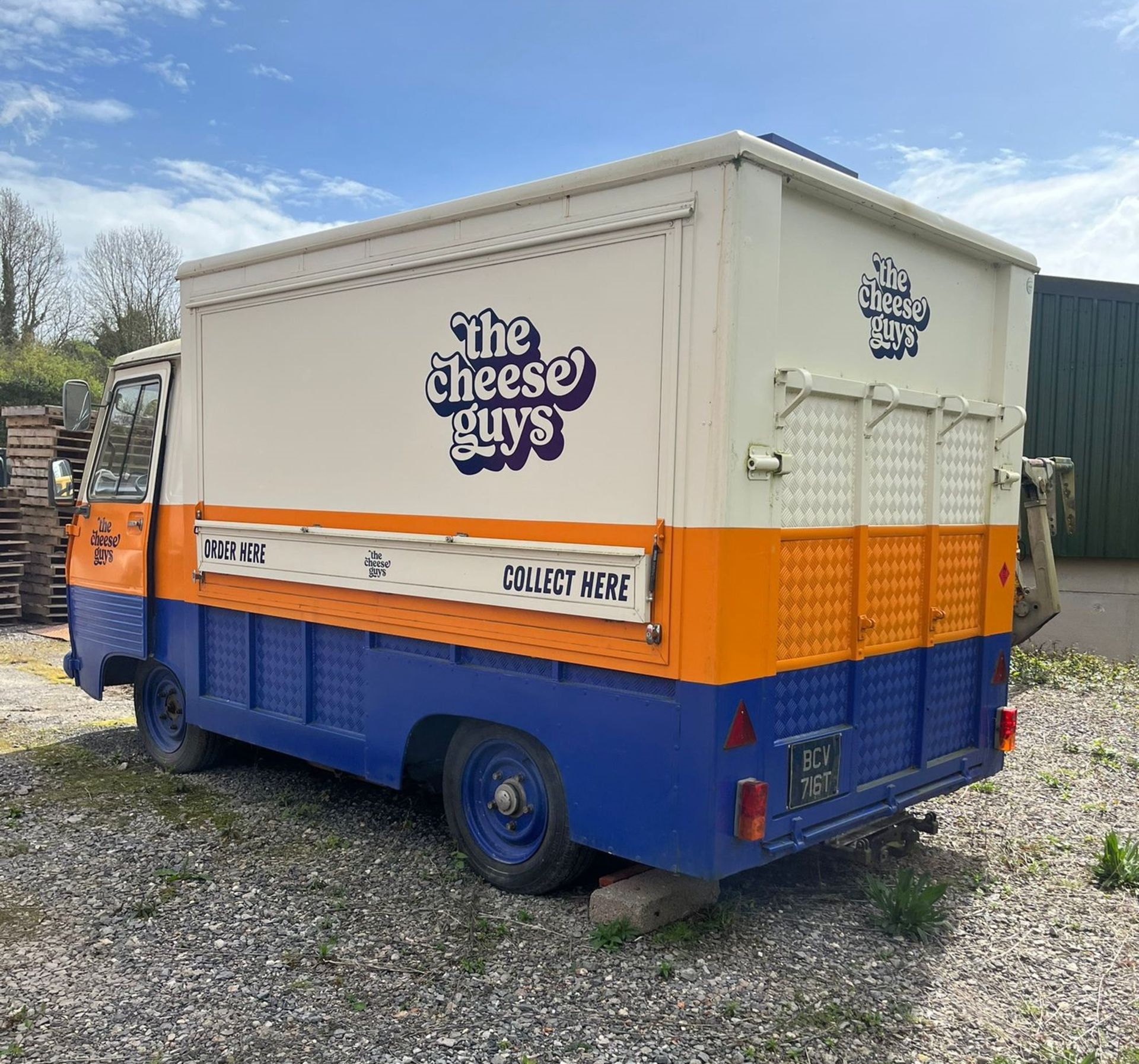 Peugeot J7 converted food truck. Odometer reading 160,049 kilometres, Manufactured 1979, converted - Image 2 of 16