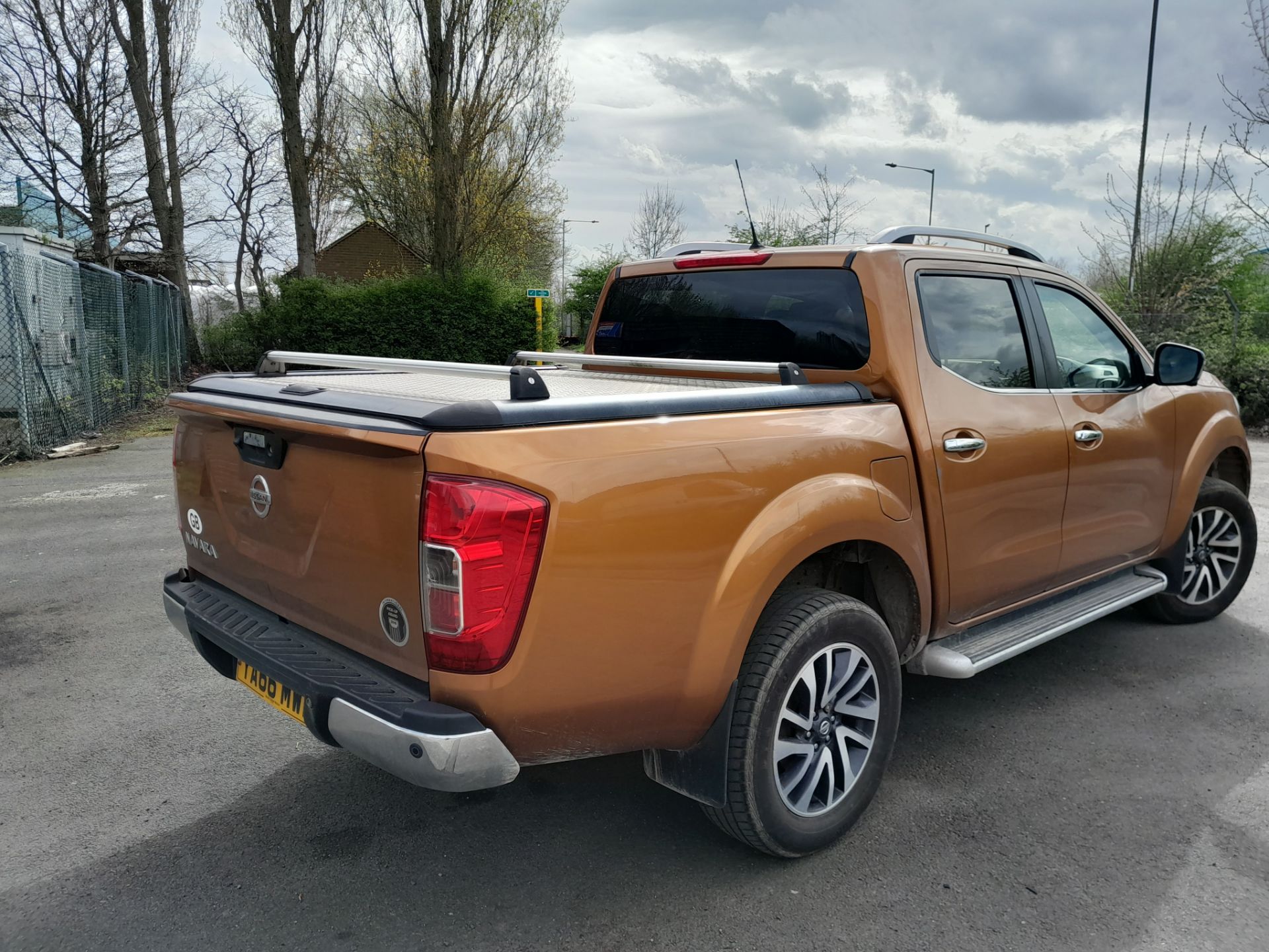 Nissan Navara Tekna 2.3 DCI 190 4WD Double Cab Pick Up, 2298cc Registration YA66 MWN, Date of - Image 7 of 16