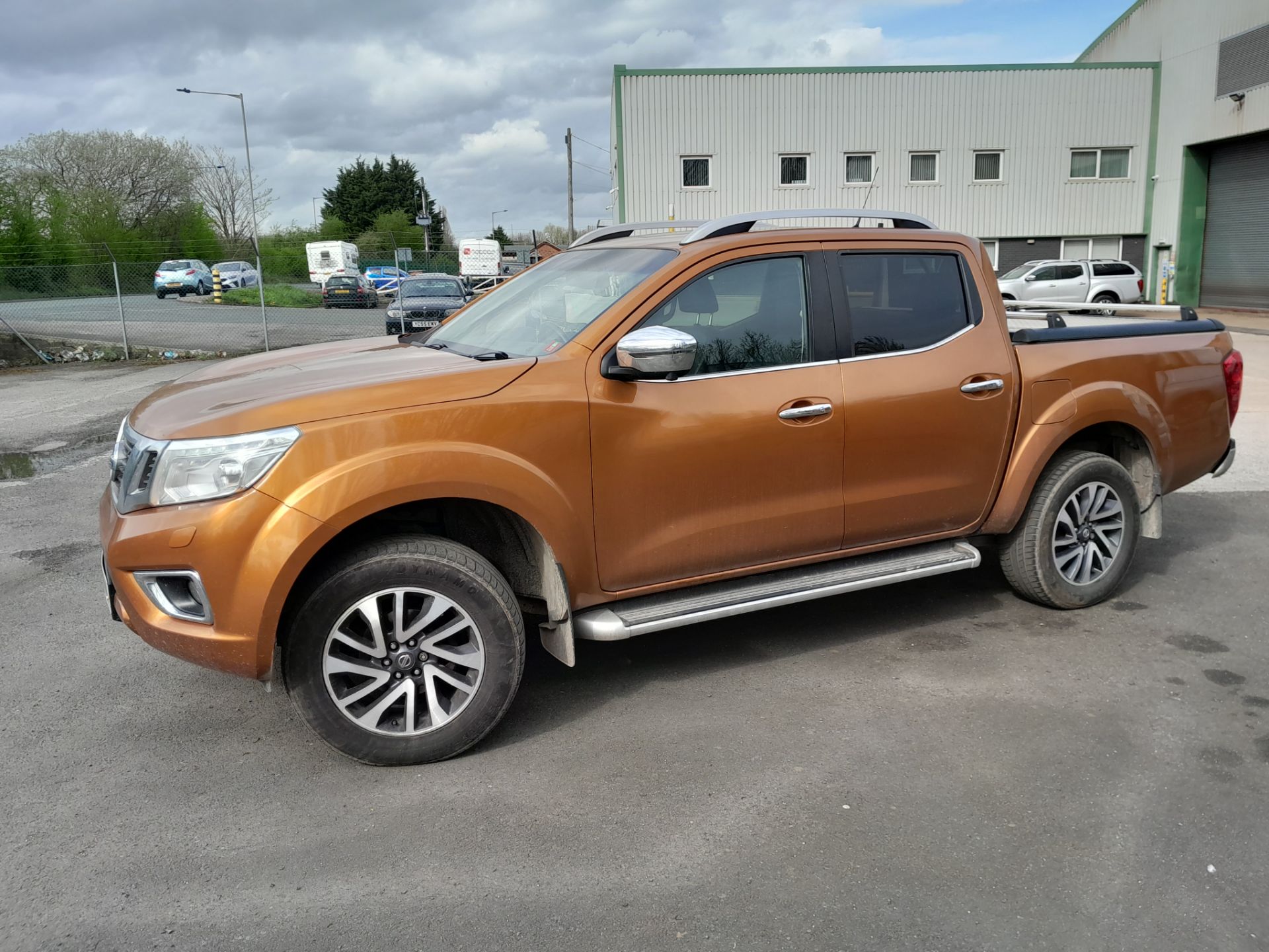 Nissan Navara Tekna 2.3 DCI 190 4WD Double Cab Pick Up, 2298cc Registration YA66 MWN, Date of - Image 4 of 16