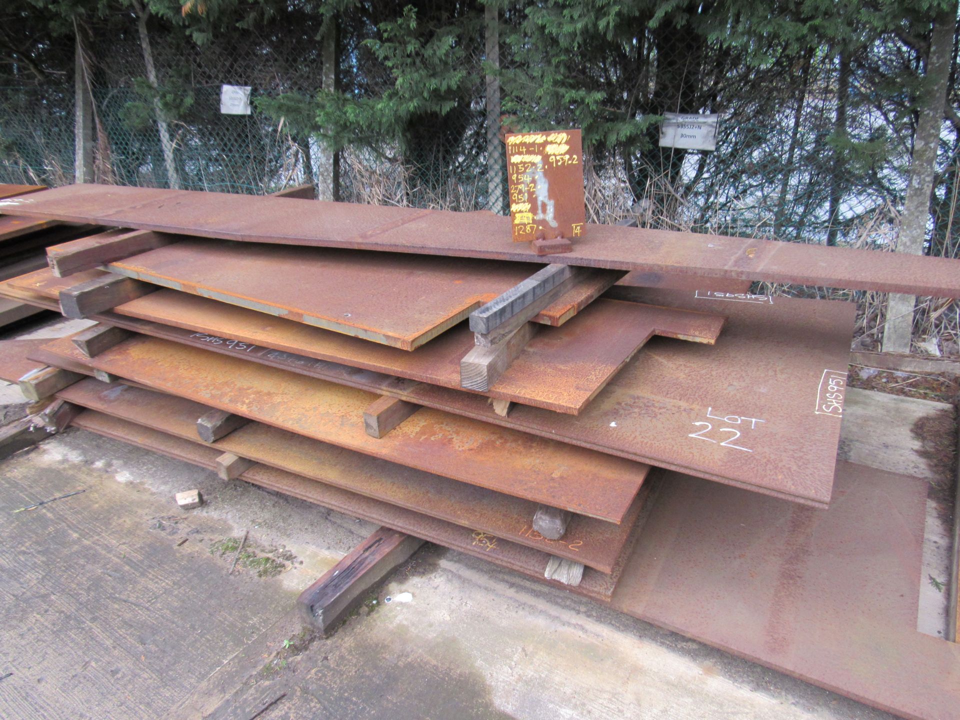 Assortment of Steel Stock, to 3 x Stacks, as lotted (Various sizes – viewing recommended)
