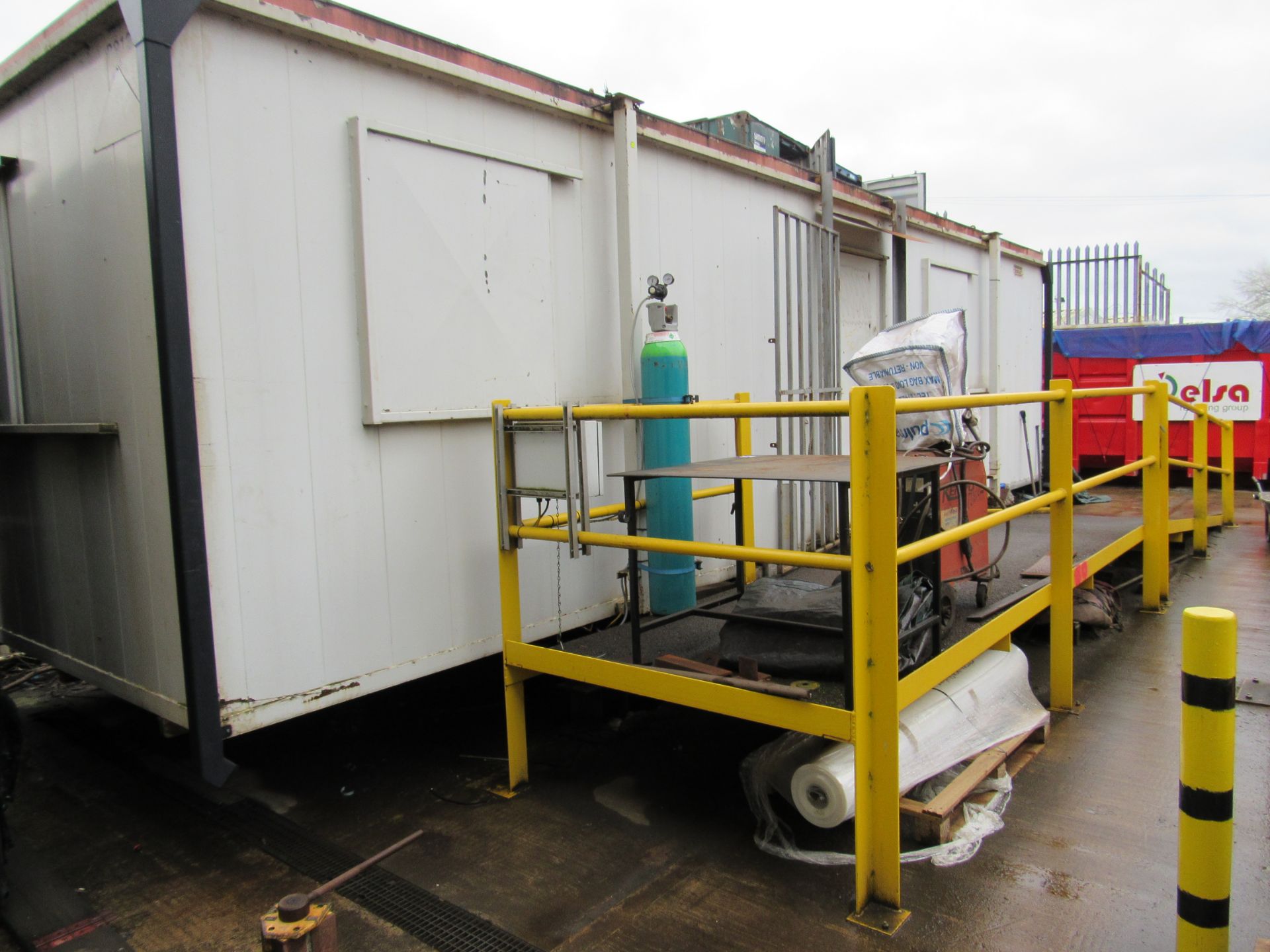 Secure Jack Leg cabin with steel security shutters and access ramp - Image 3 of 8