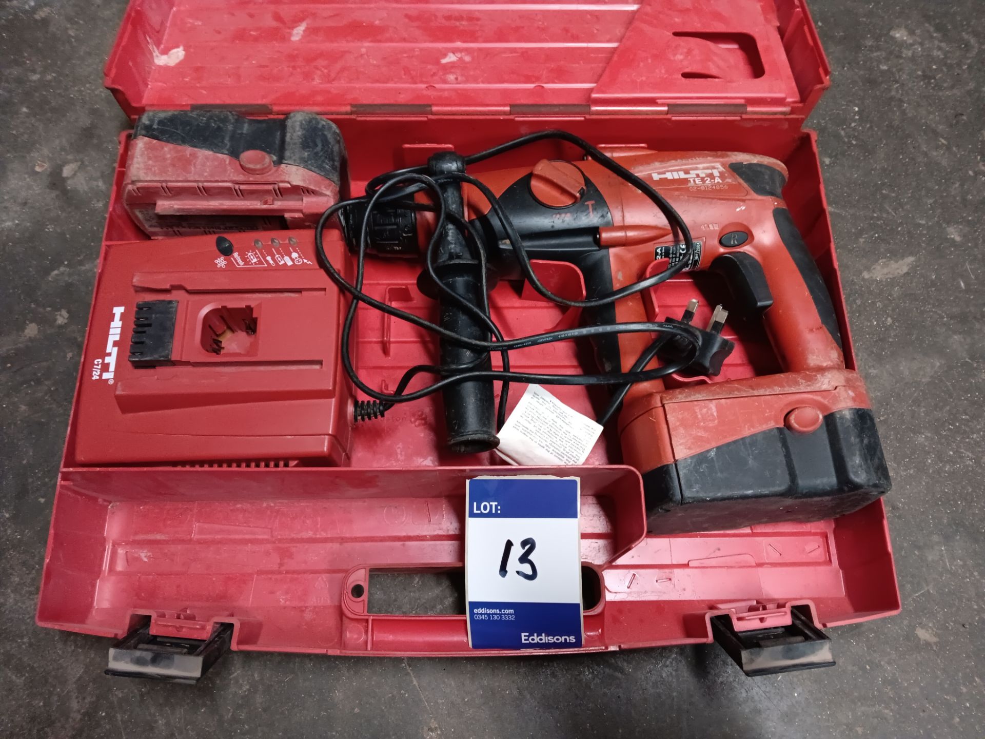 Hilti TE 2-A Hammer Drill with 2 x Batteries & Charger