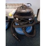 Charles 110V Vacuum Cleaner