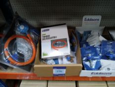 Assortment of Gas fixings / accessories, to include hose and regulator kits, quick release