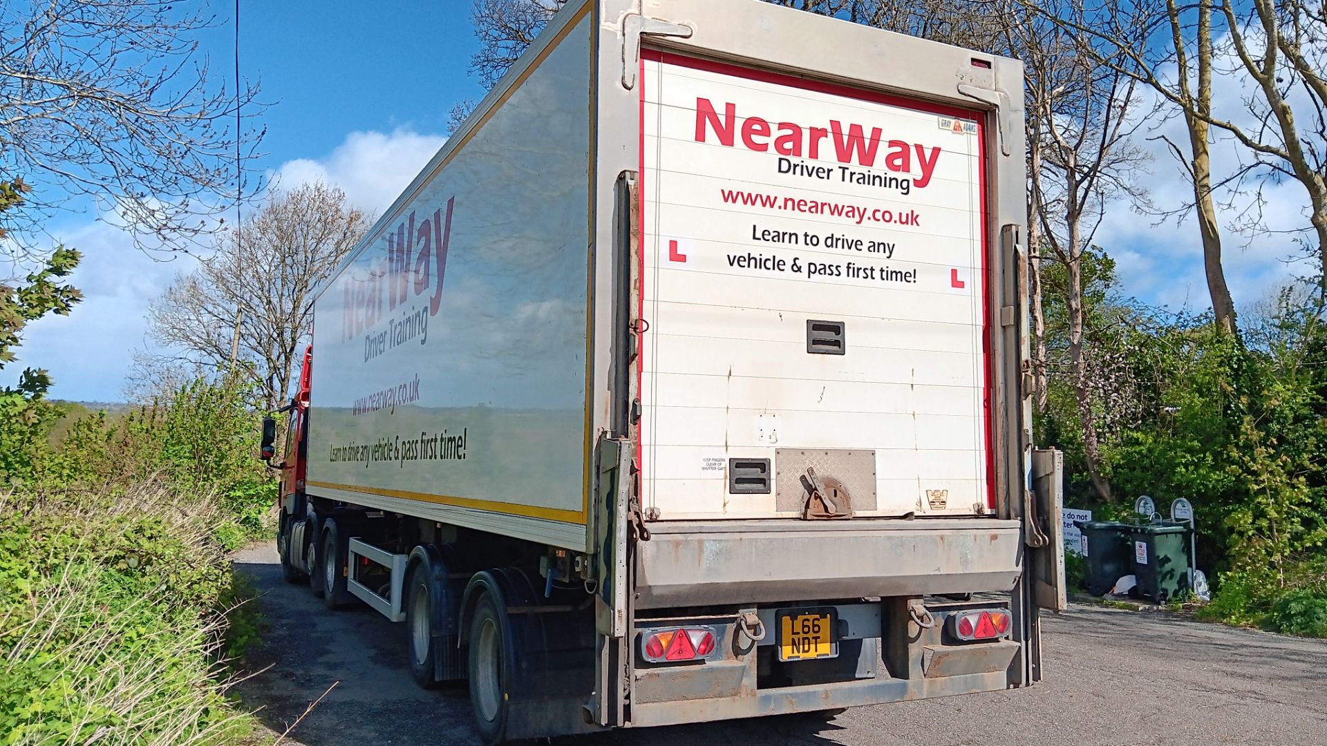 Gray & Adams Twin Axle 31,000kg Rear steer urban box trailer, Height 13’6” / 4.12m, length 10.4m, - Image 6 of 16