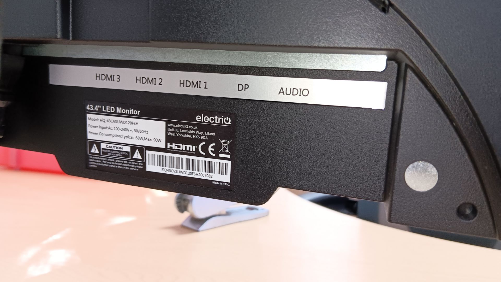 ElectriQ eiQ-43CVSUWD120FSH ultrawide 43.4in curved LED monitor – Located Twyford, OX17 - Image 3 of 3