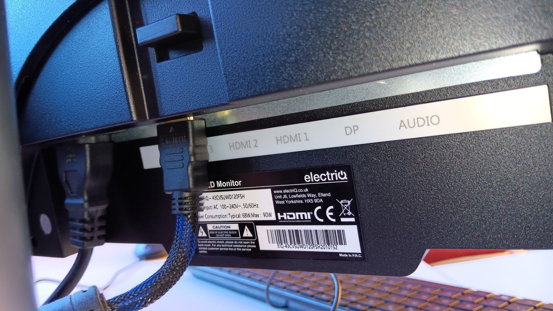ElectriQ eiQ-43CVSUWD120FSH ultrawide 43.4in curved LED monitor – Located Twyford, OX17 - Image 3 of 3