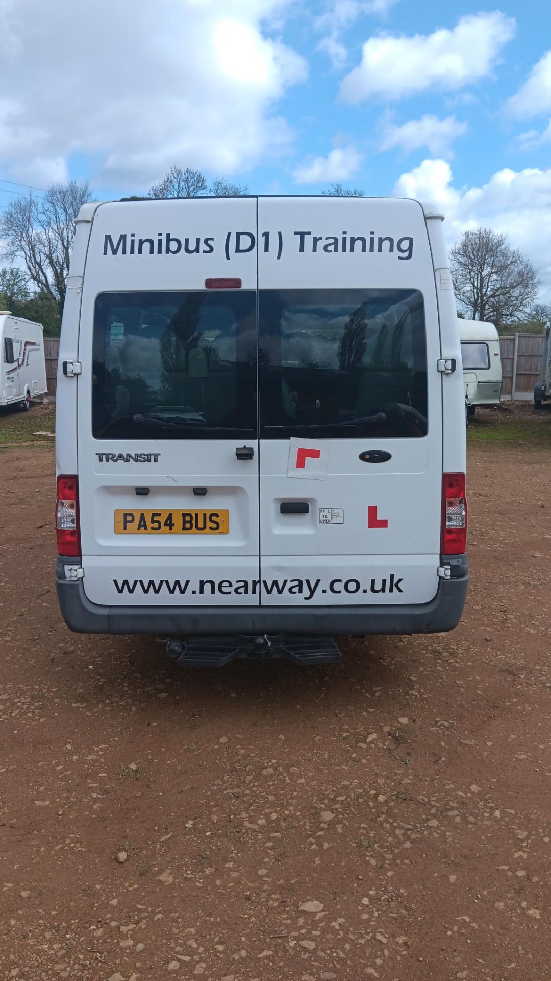 Ford Transit 140 T430 17S RWD 17 Seat Minibus, registration PA54 BUS (formally WK59 URZ), odometer - Image 6 of 30